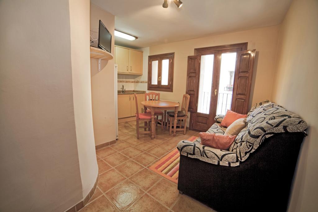 Apartamentos Prades Morella Camera foto
