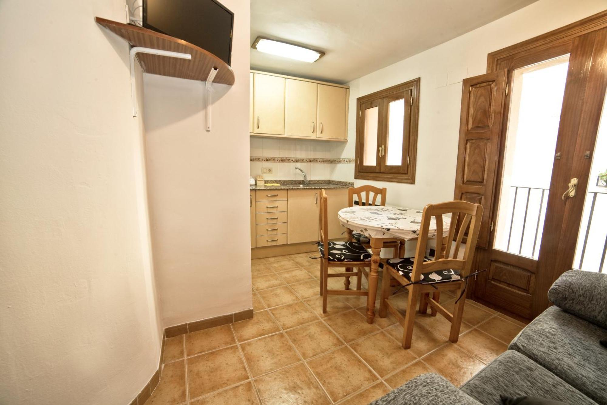 Apartamentos Prades Morella Esterno foto