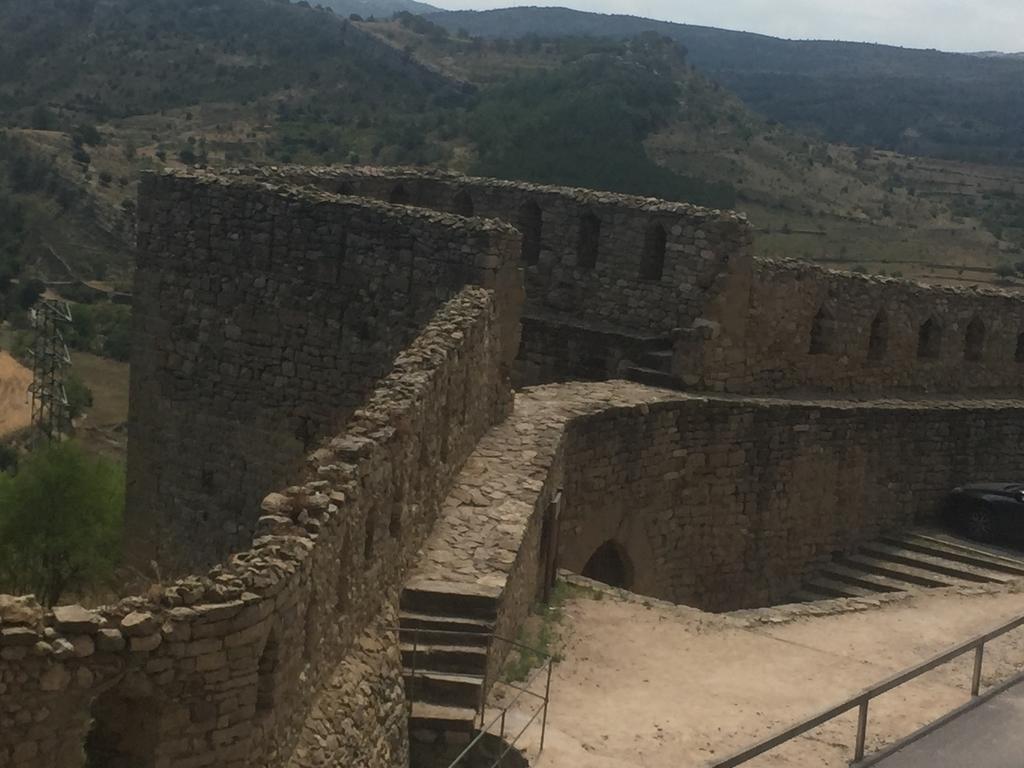 Apartamentos Prades Morella Esterno foto