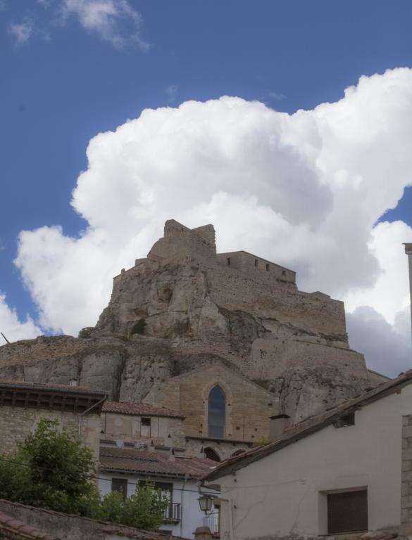 Apartamentos Prades Morella Esterno foto