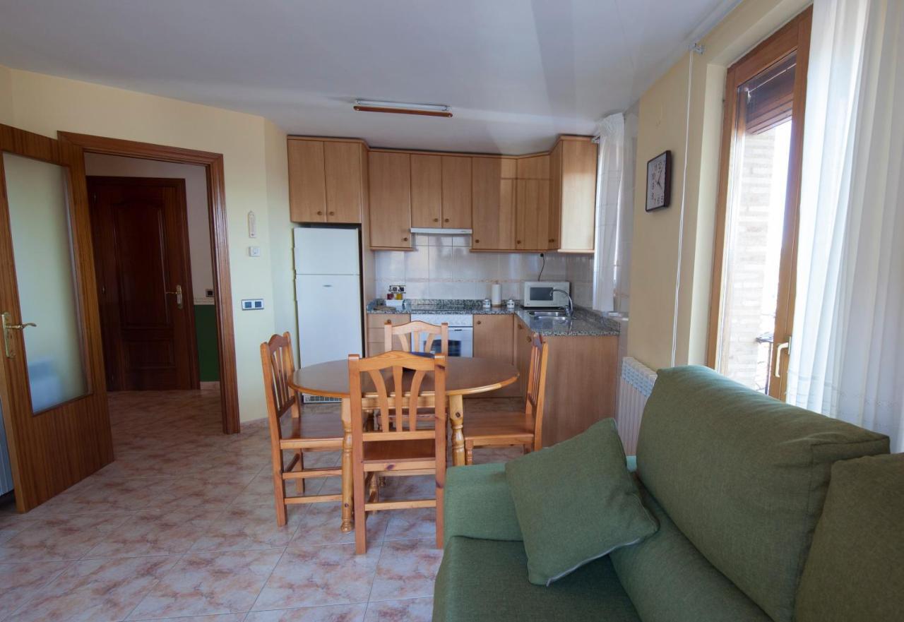 Apartamentos Prades Morella Esterno foto